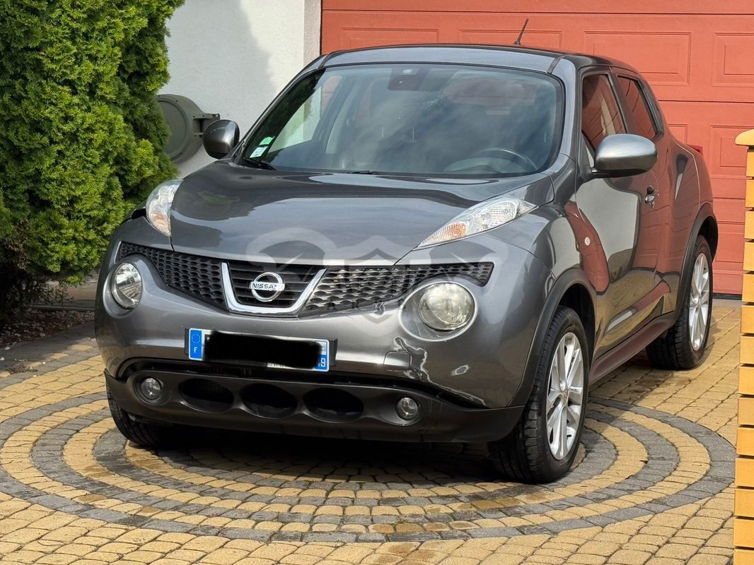 Nissan Juke I 1.6 DIG-T ALL-MODE 4x4i CVT Ministry of Sound 2011