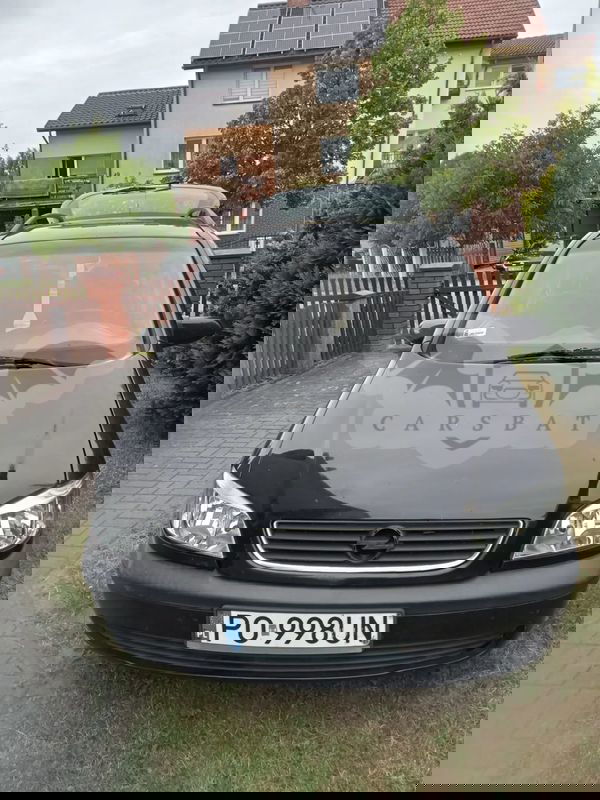 Opel Zafira A 2002