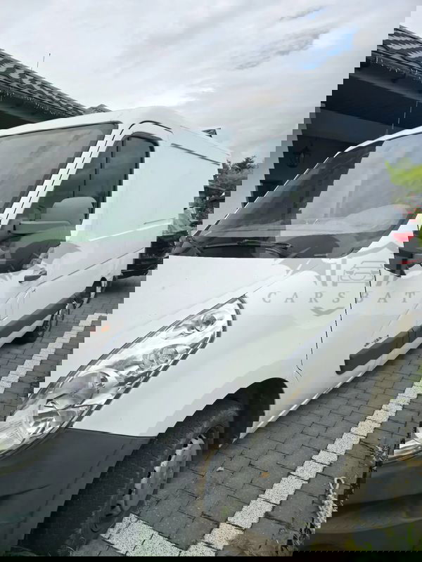 Renault R 4 2012