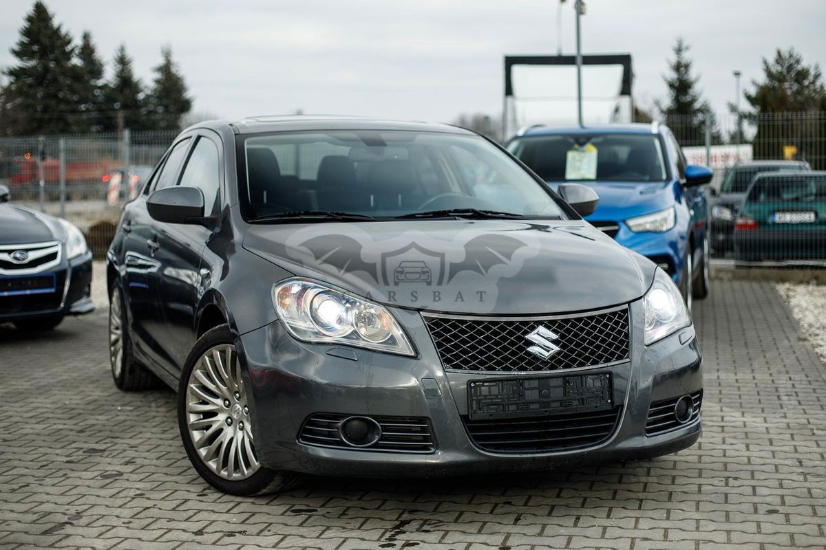 Suzuki Kizashi 2.4 Sport 4WD CVT 2010