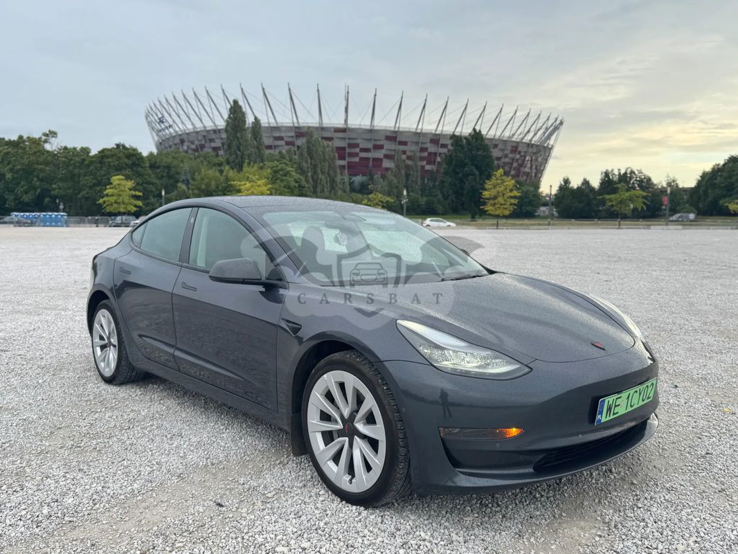 Tesla Model 3 2022