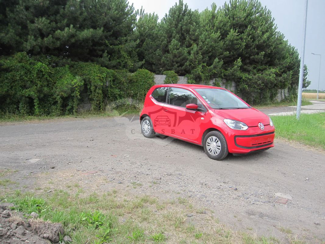 Volkswagen Up! (BlueMotion Technology) ASG move 2013