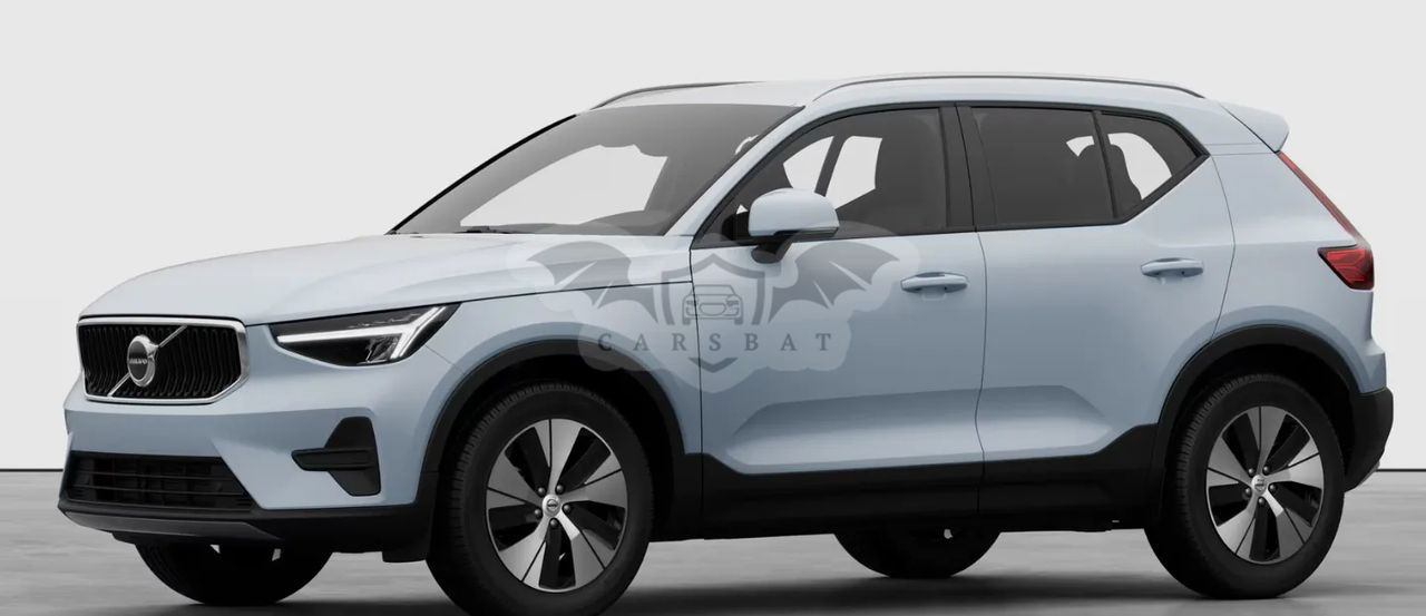 Volvo XC40 B3 Core 2025