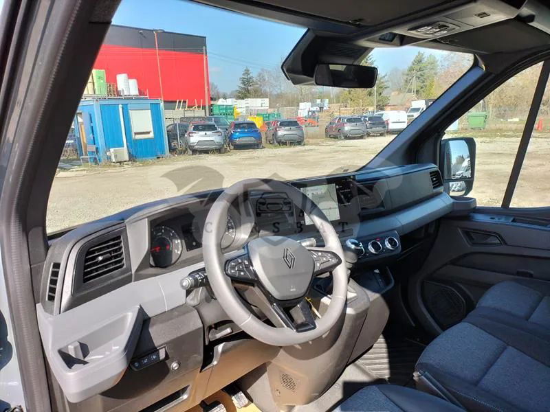 Renault Master 2025