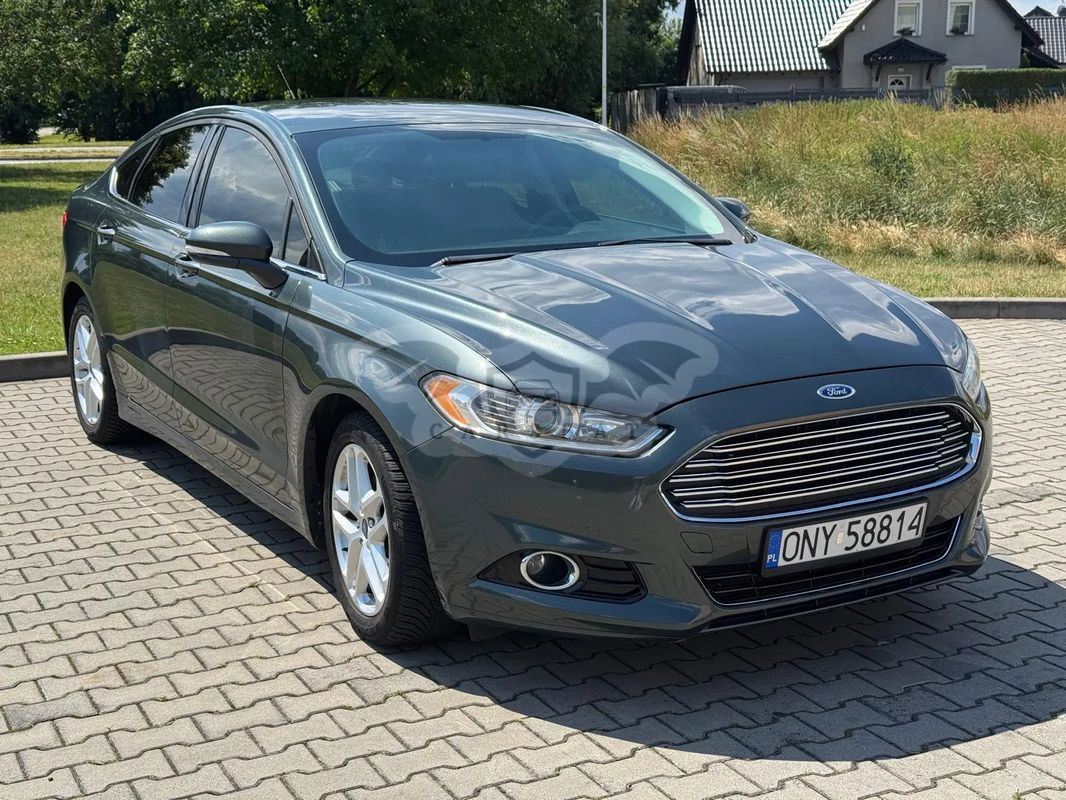 Ford Fusion 2016