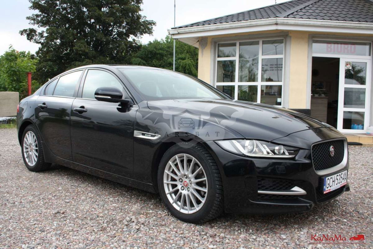 Jaguar XE 2019