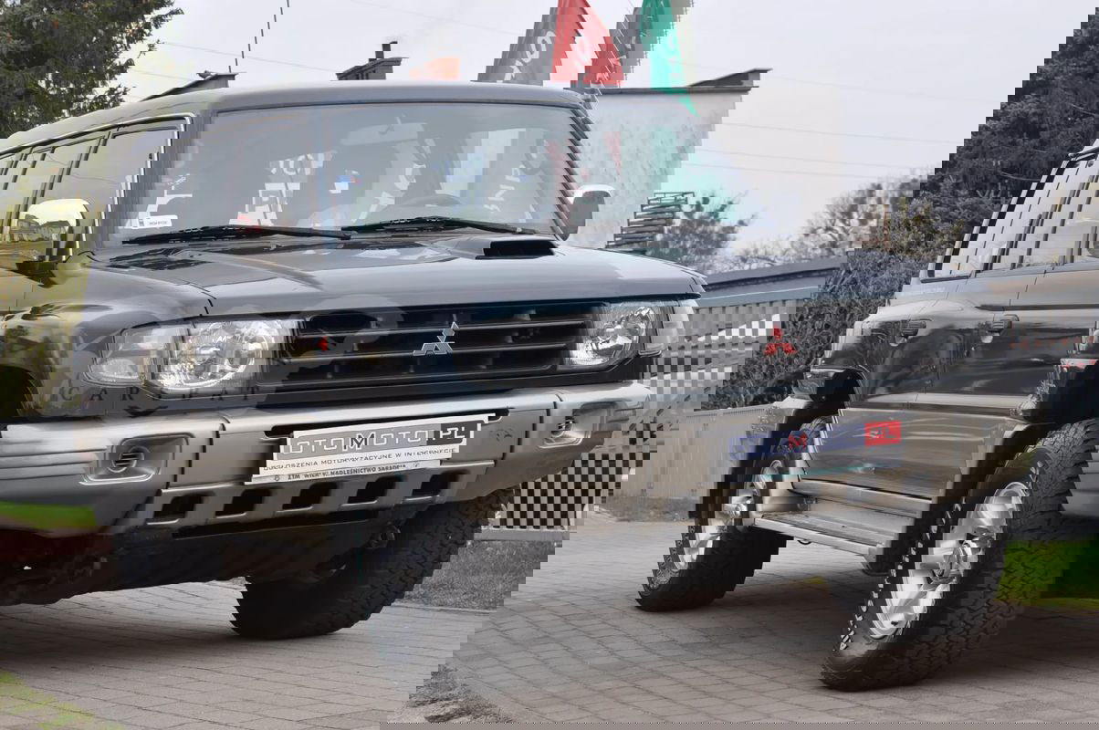 Mitsubishi Pajero III 2.5 TD Classic 2003