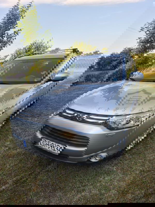 Mitsubishi Outlander III 2.2 DID Intense 2013