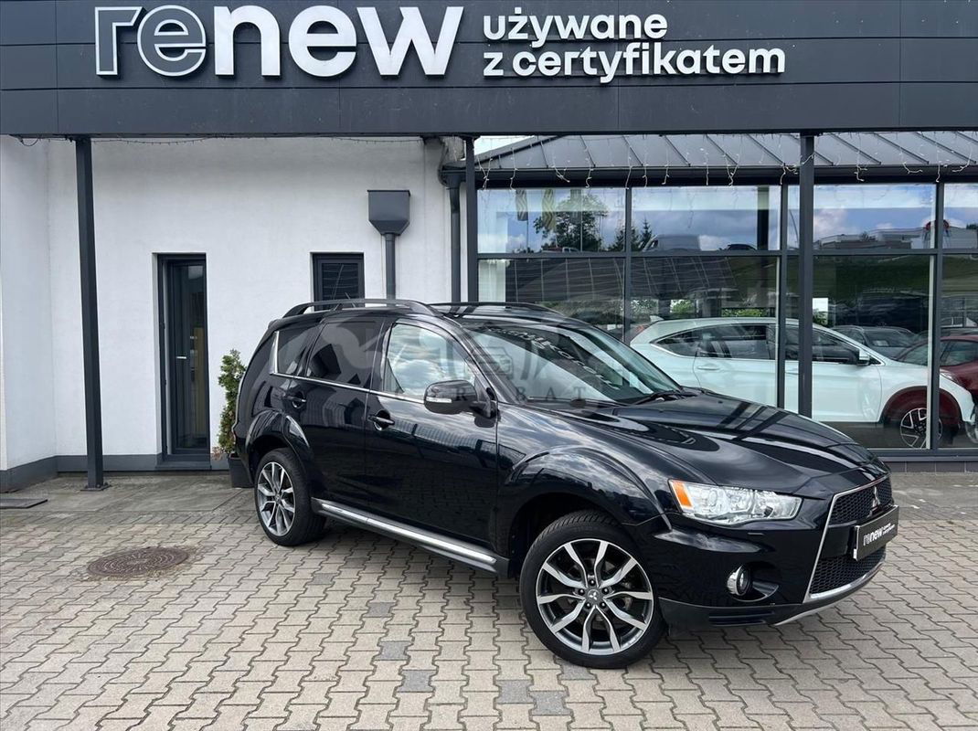 Mitsubishi Outlander II 2.4 Intense + CVT 2010