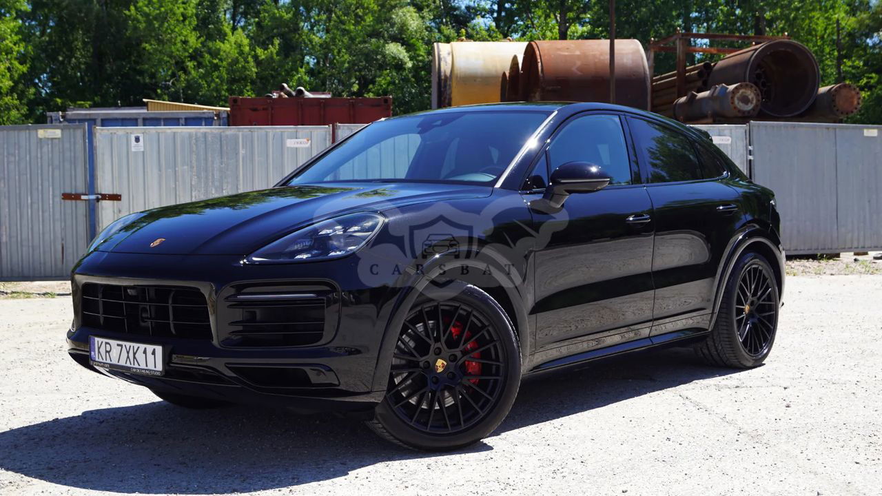 Porsche Cayenne III GTS 2021