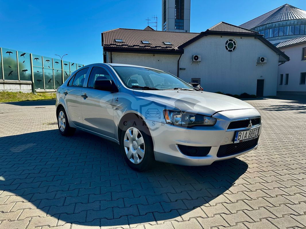 Mitsubishi Lancer IX 1.8 Invite 2010