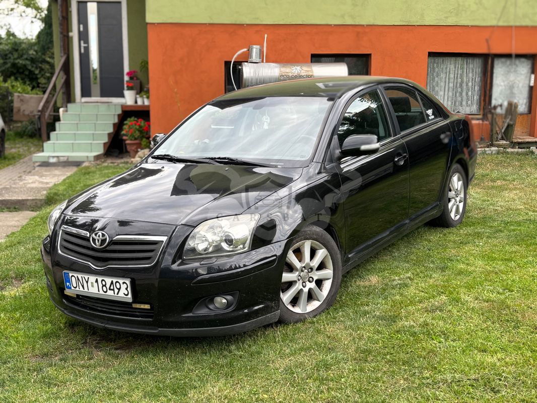 Toyota Avensis II 1.8 VVT-i Luna 2007