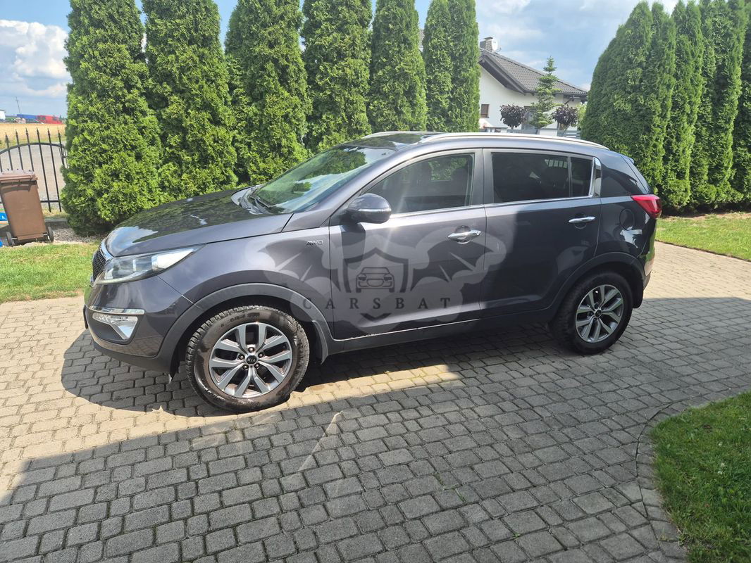 Kia Sportage III 2.0 CRDI 4WD Automatik Spirit 2015