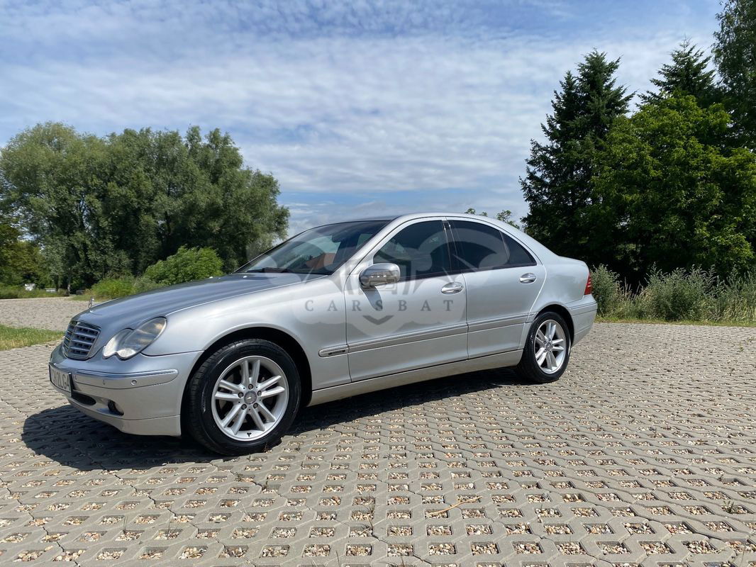 Mercedes-Benz C W203 2003