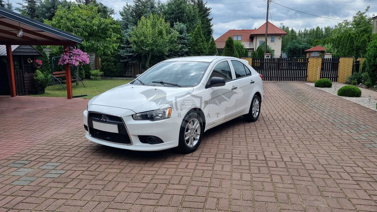 Mitsubishi Lancer IX 1.5 2010