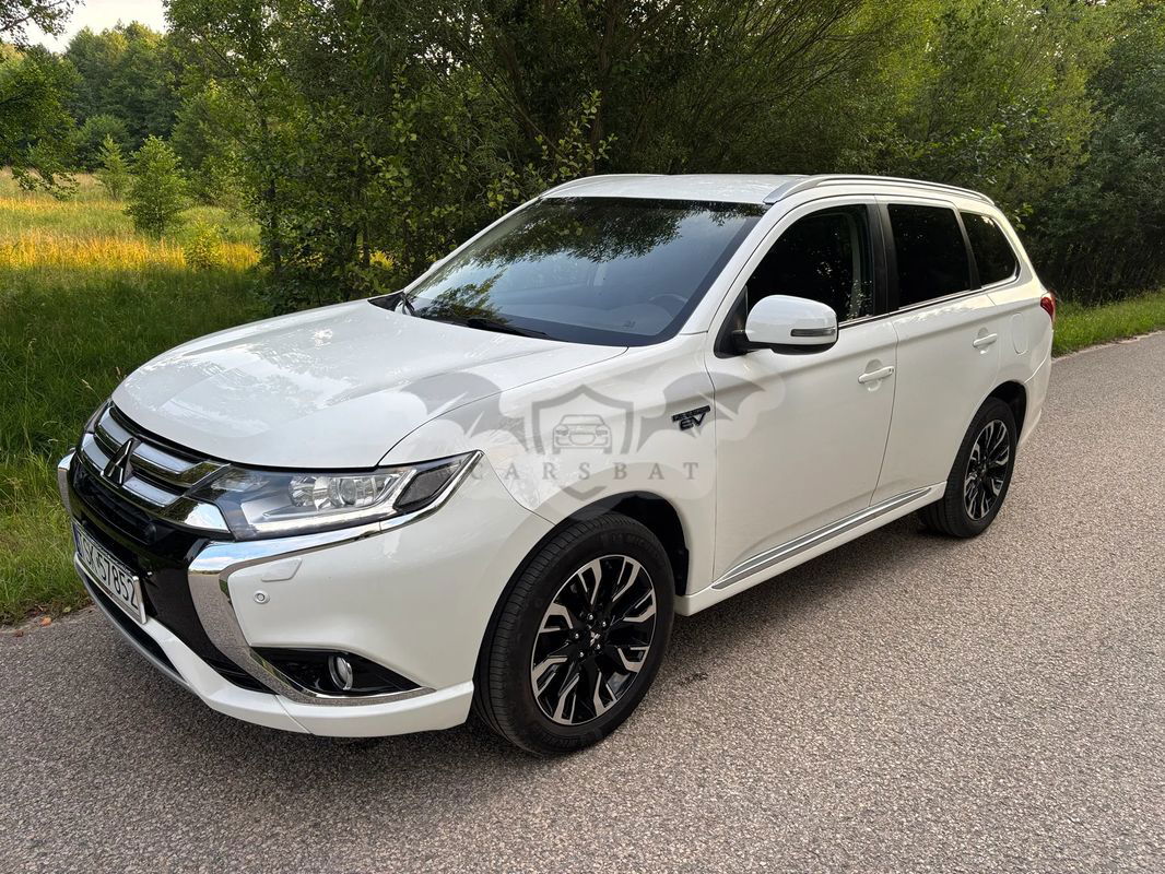 Mitsubishi Outlander III 2.0 4WD Plug-In Hybrid 2017