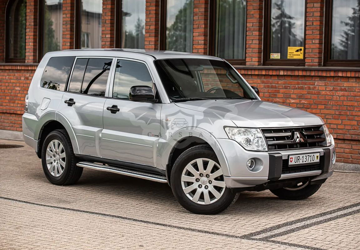 Mitsubishi Pajero IV 3.2 DID Intense 2010