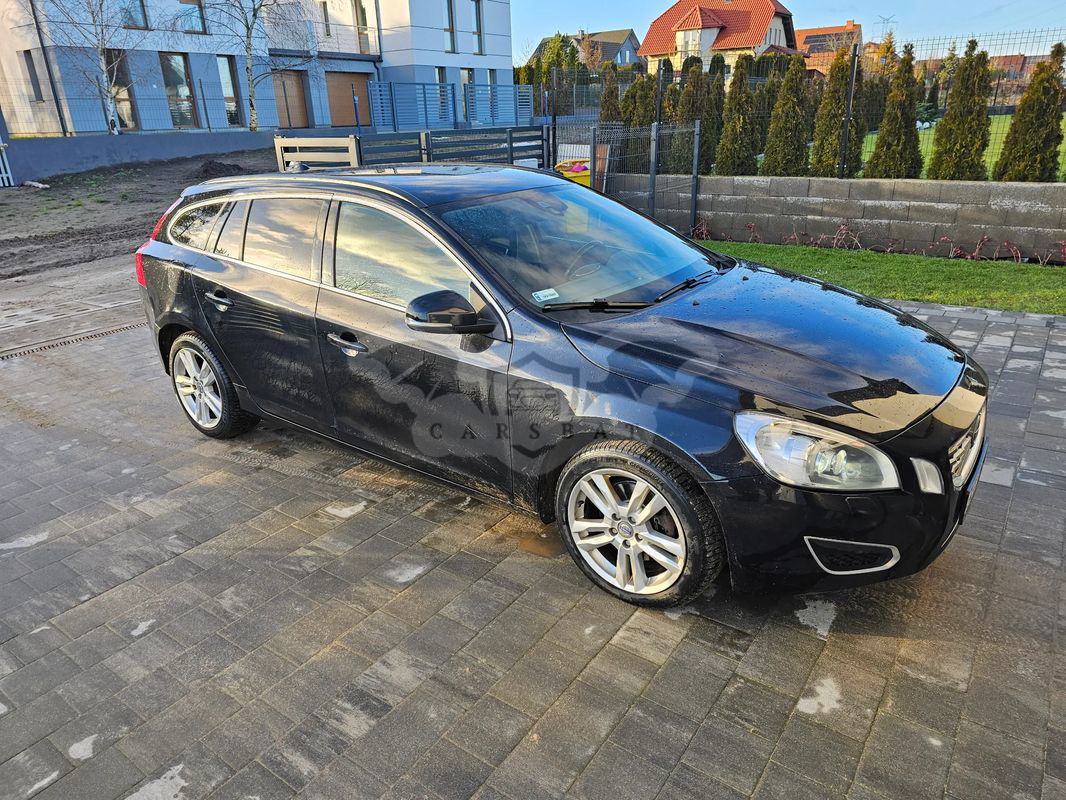 Volvo V60 I 2011