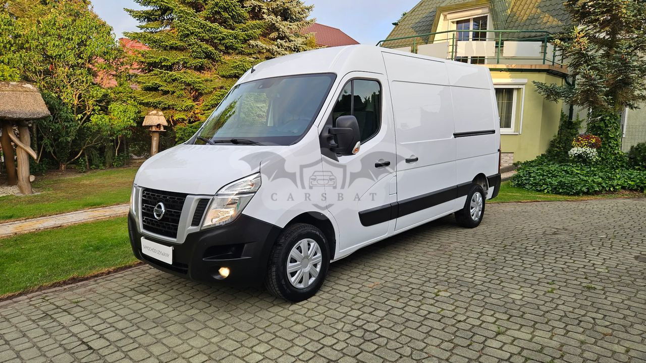 Nissan NV400 2019
