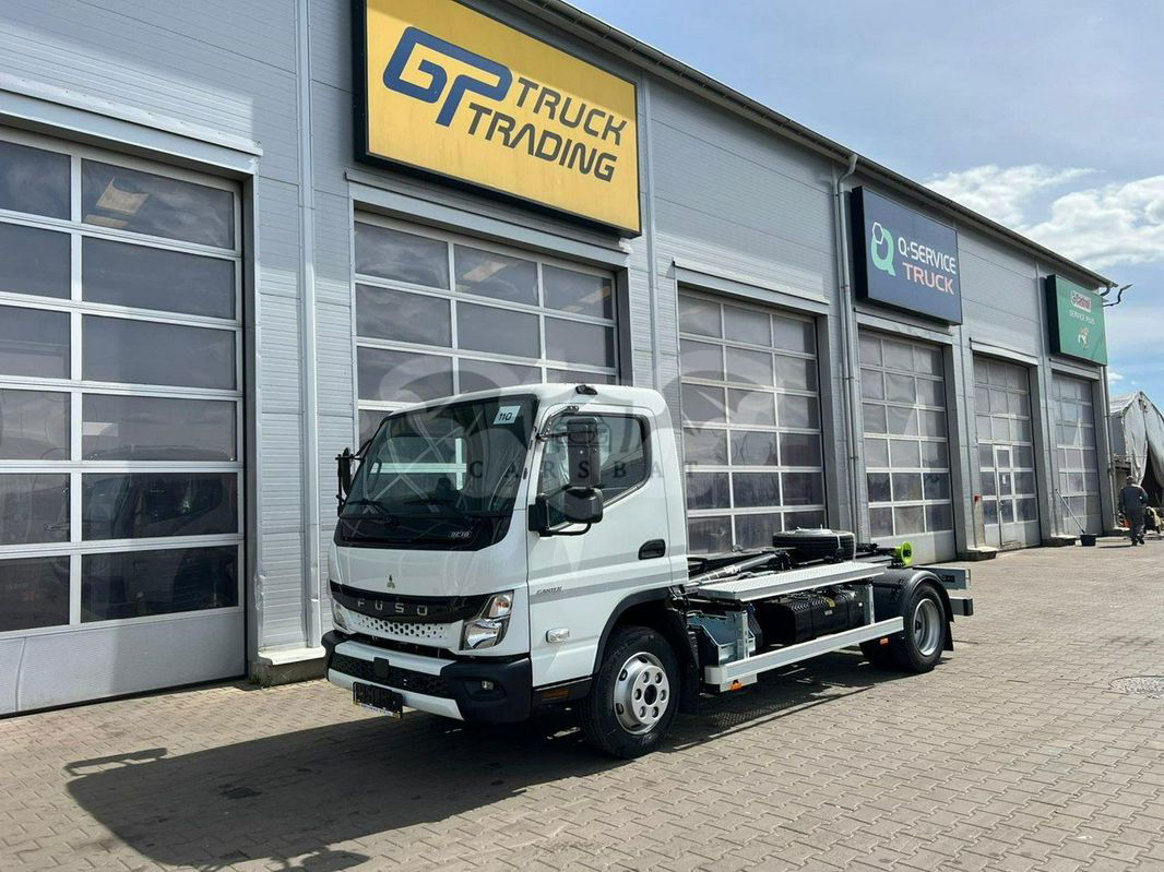 Mitsubishi Fuso Canter 2025