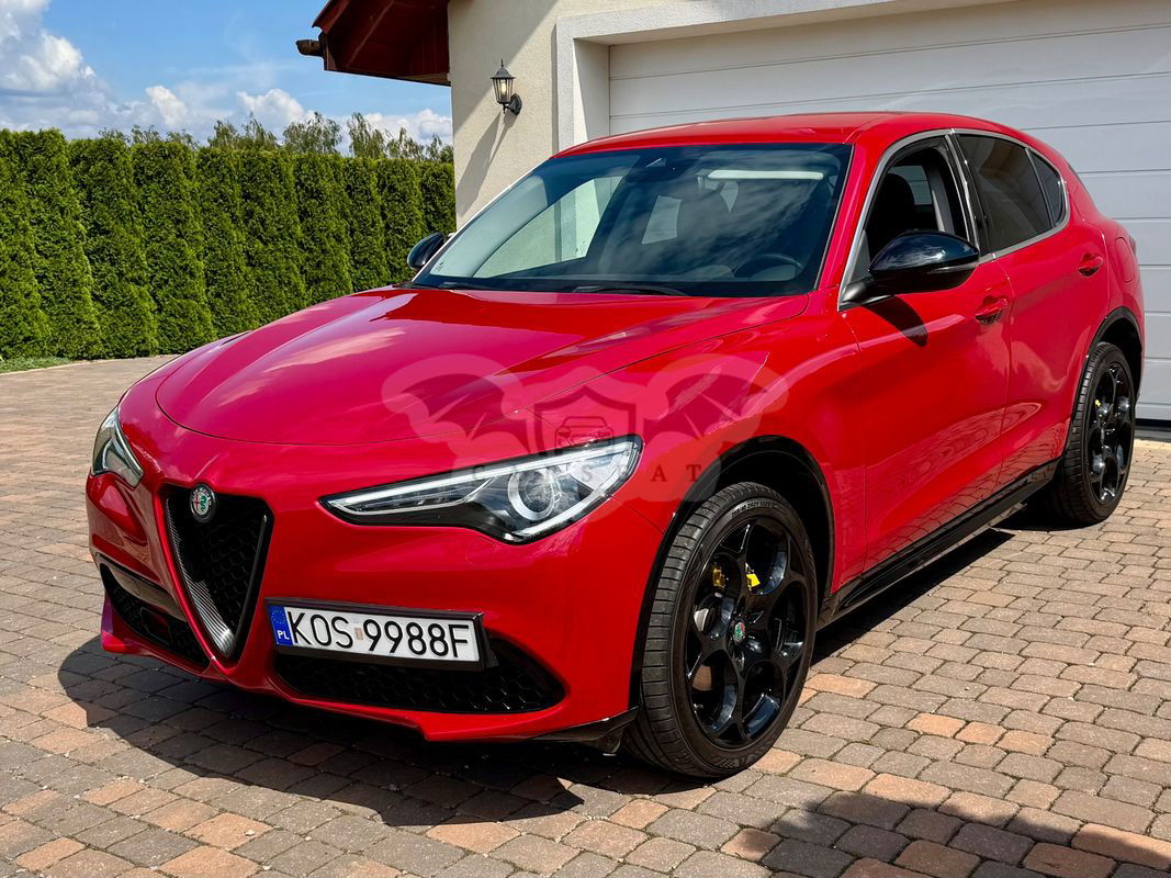 Alfa Romeo Stelvio 2.0 Turbo 16V AT8-Q4 First Edition 2017