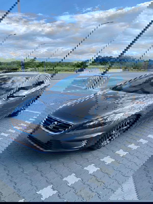 Volvo V40 II T3 R-Design 2014