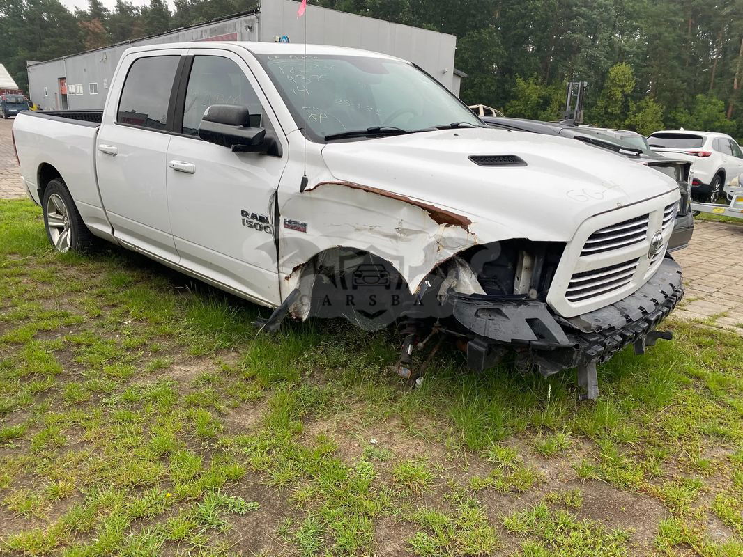 Dodge RAM 1500 5.7 4x4 2014