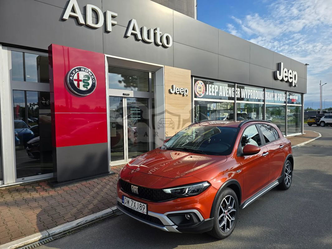 Fiat Tipo II 1.5 Hybrid Cross DCT 2023