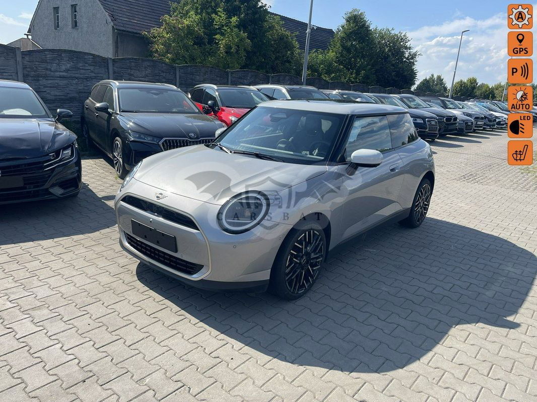 Mini Cooper E Essential Trim 2024