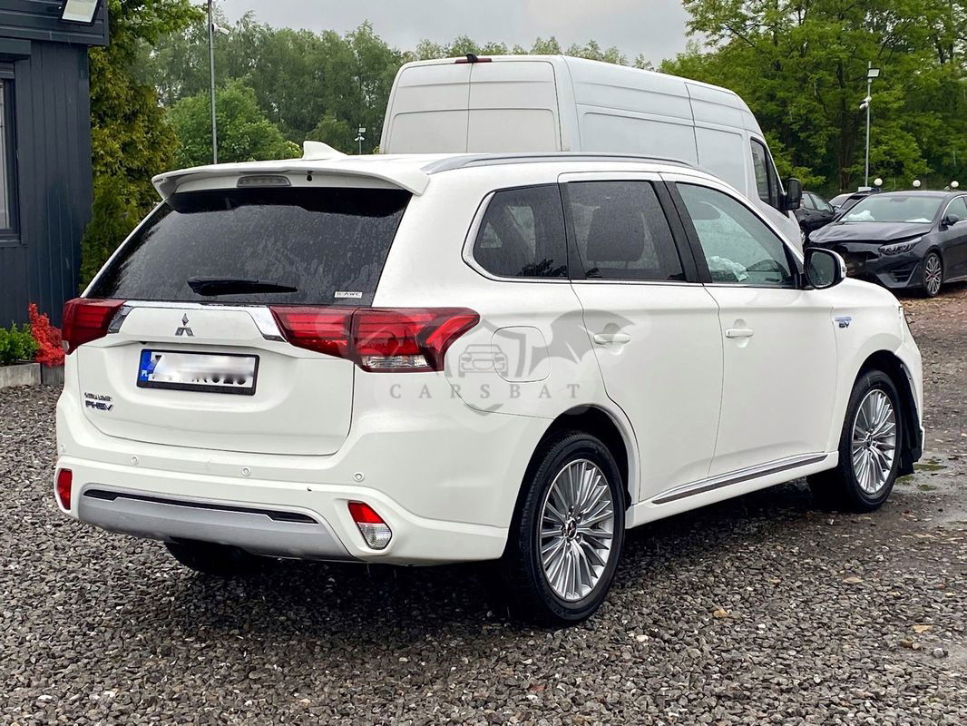 Mitsubishi Outlander III PHEV Instyle 2020