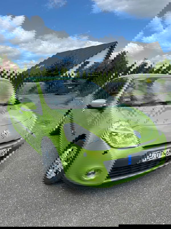 Renault Clio III 1.2 16V 75 Expression 2010
