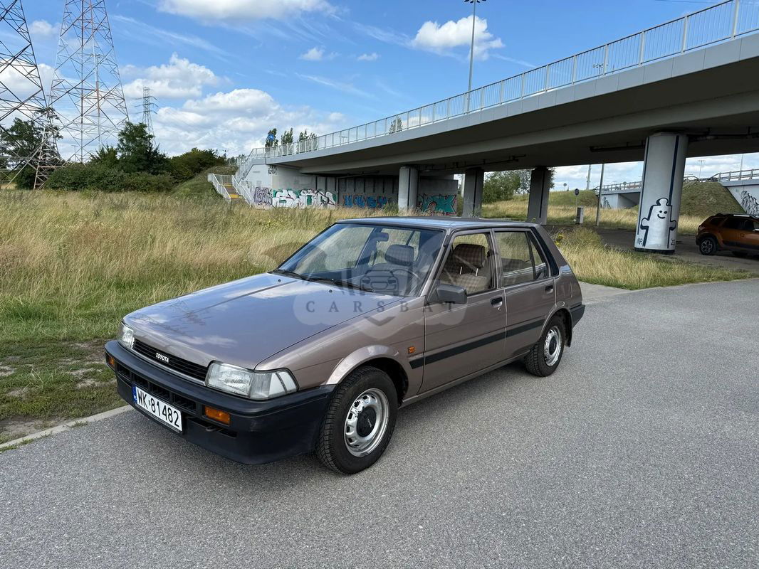 Toyota Corolla E8 i starsze 1986