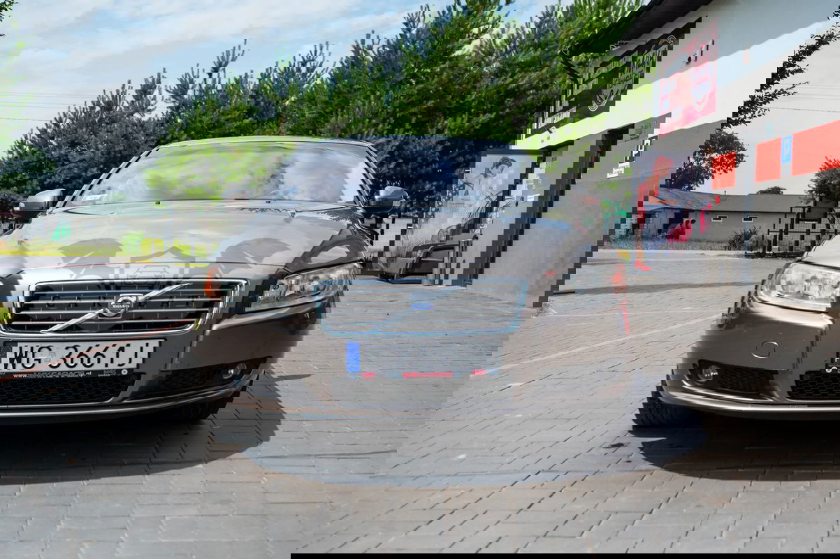 Volvo S80 II 2.5T Momentum 2007
