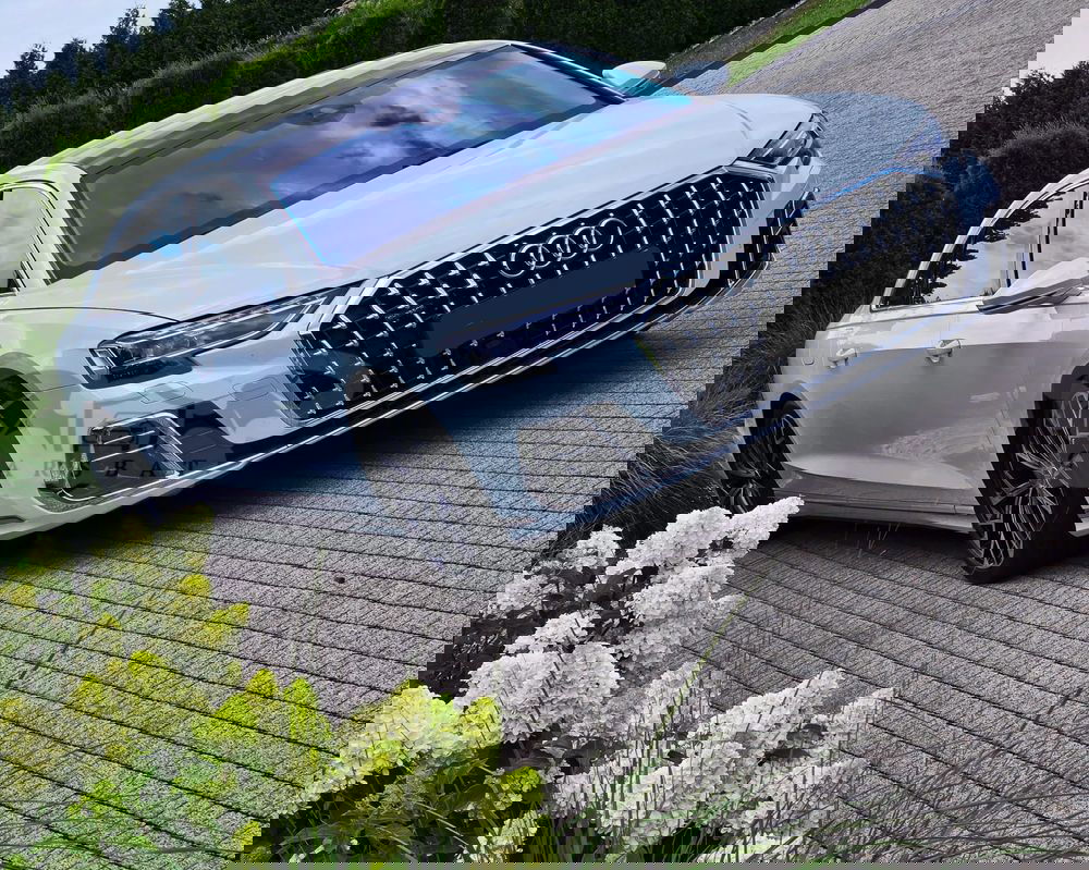 Audi A8 D5 L 55 TFSI quattro tiptronic 2023