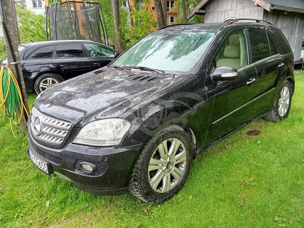 Mercedes-Benz ML W164 350 4MATIC 7G-TRONIC 2005