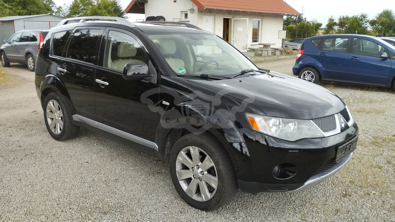 Mitsubishi Outlander II 2.4 4WD CVT Instyle 2007