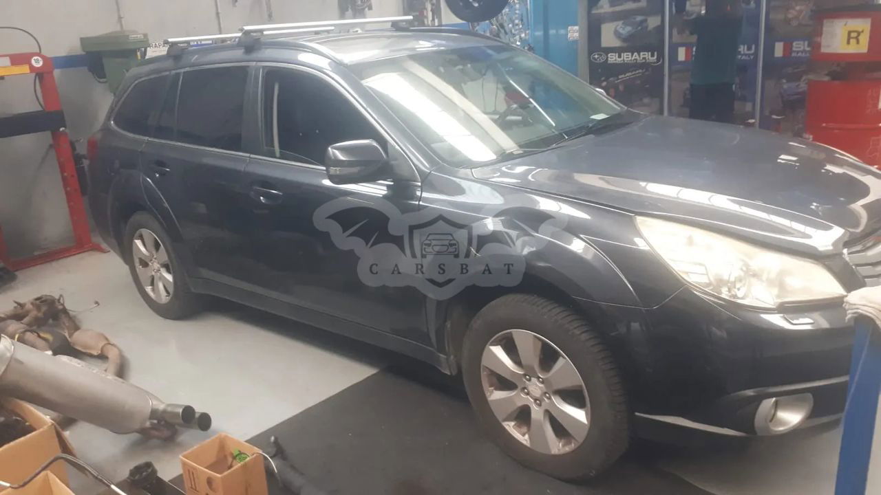Subaru Outback IV 2.5i Lineartronic Active 2010