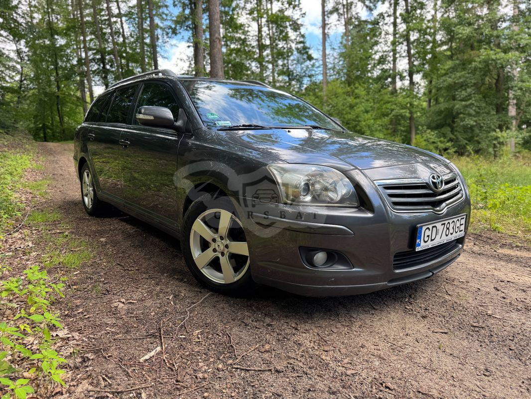 Toyota Avensis II 2.0 D-4D Sol 2007