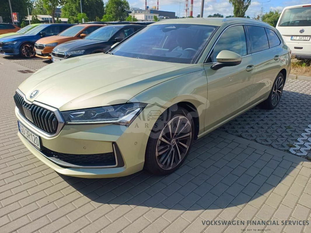 Skoda Superb VI 1.5 TSI L&K DSG 2024