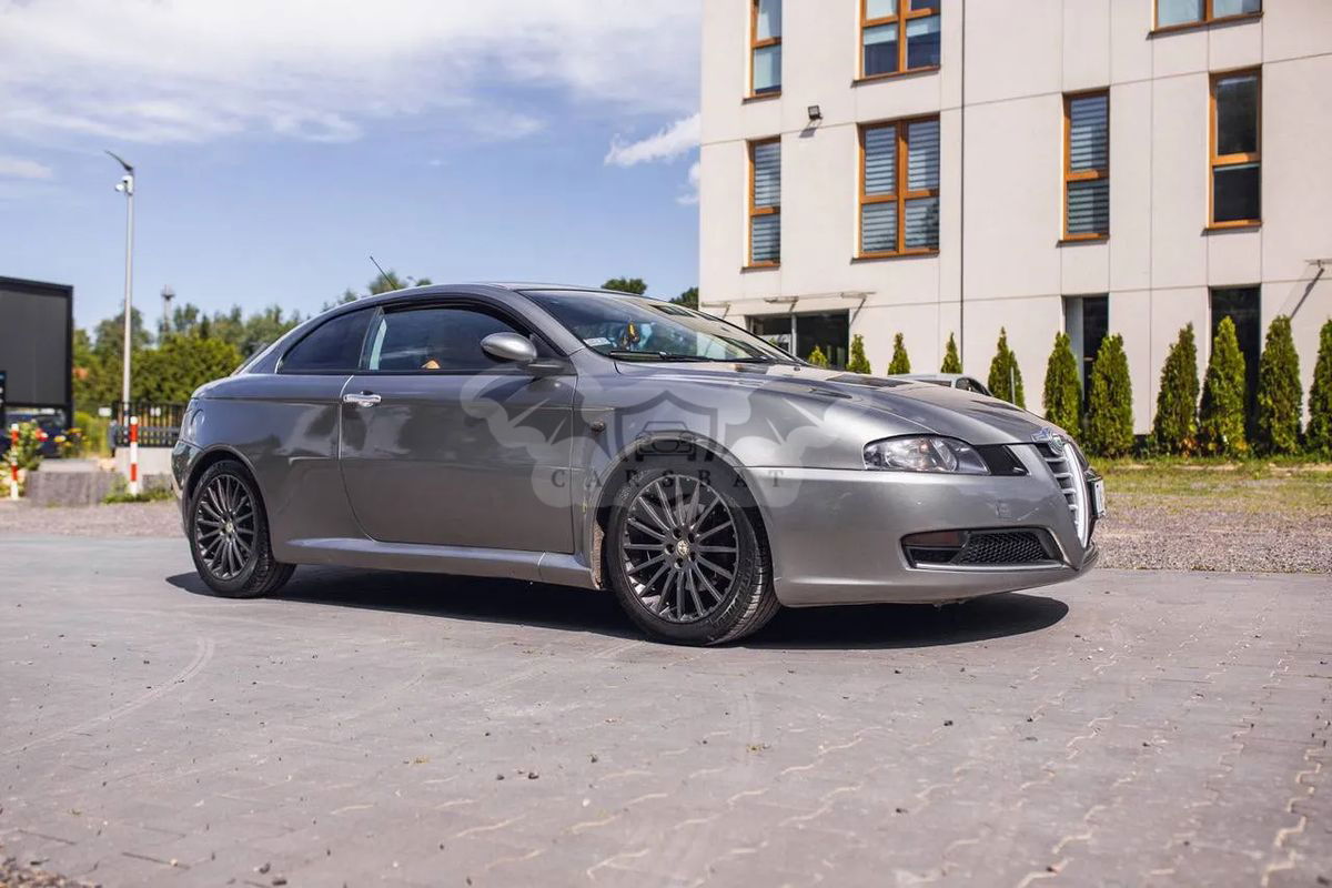 Alfa Romeo GT 2005