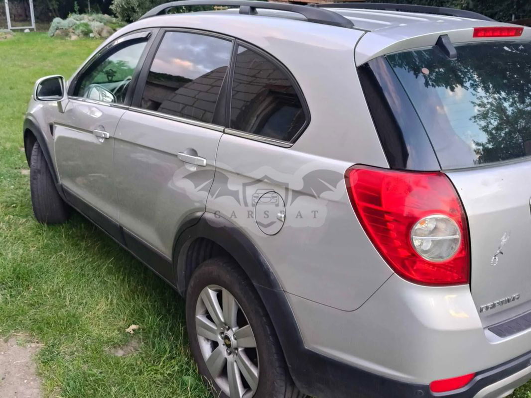 Chevrolet Captiva 2.0 d LT high 2006