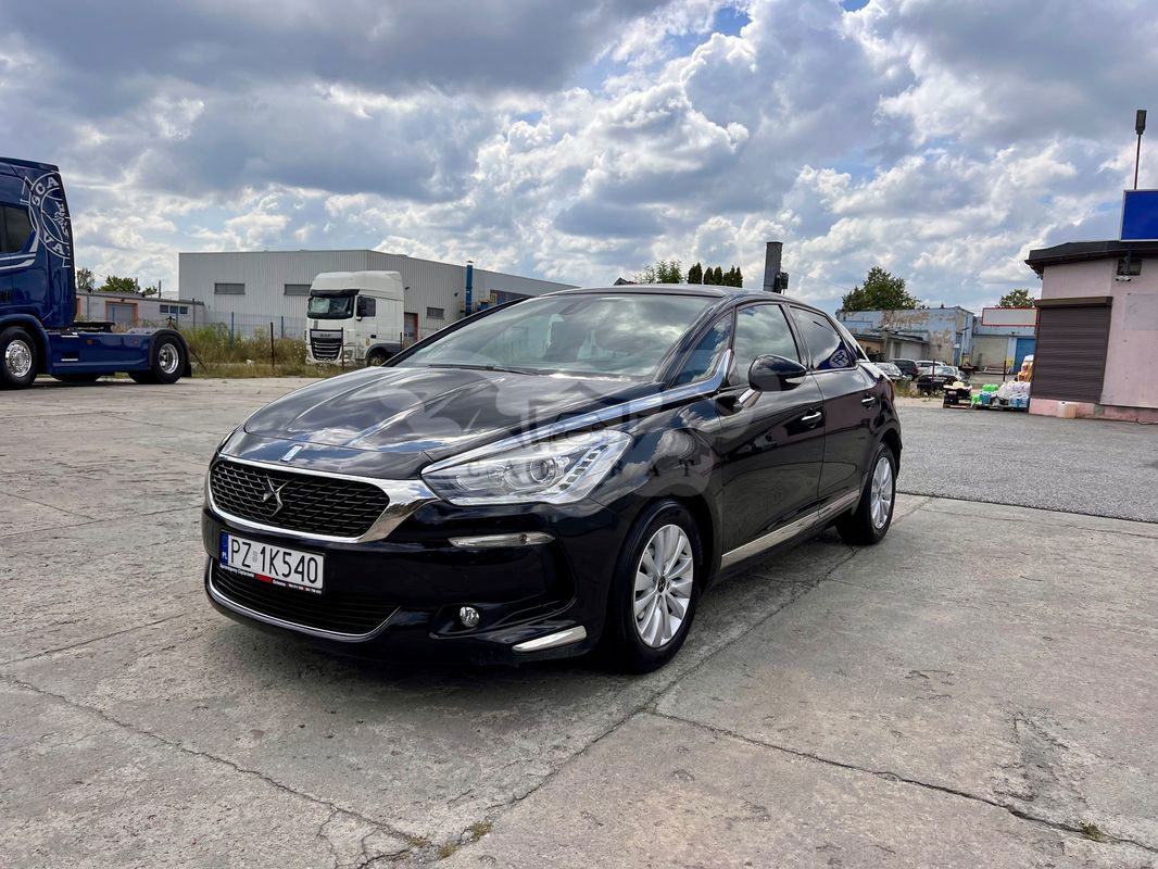 DS DS5 2017