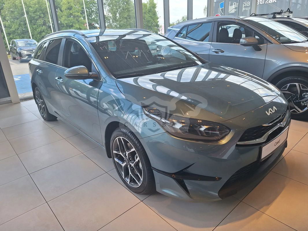 Kia Ceed III 1.5 T-GDI Tribute DCT 2025