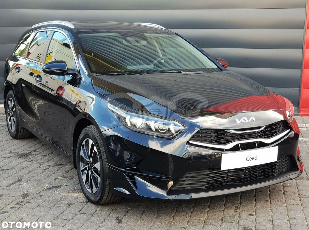 Kia Ceed III 1.5 T-GDI M 2025