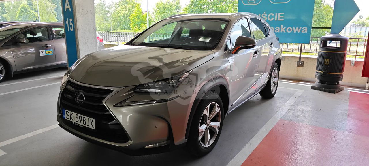 Lexus NX I 300h Prestige AWD 2016