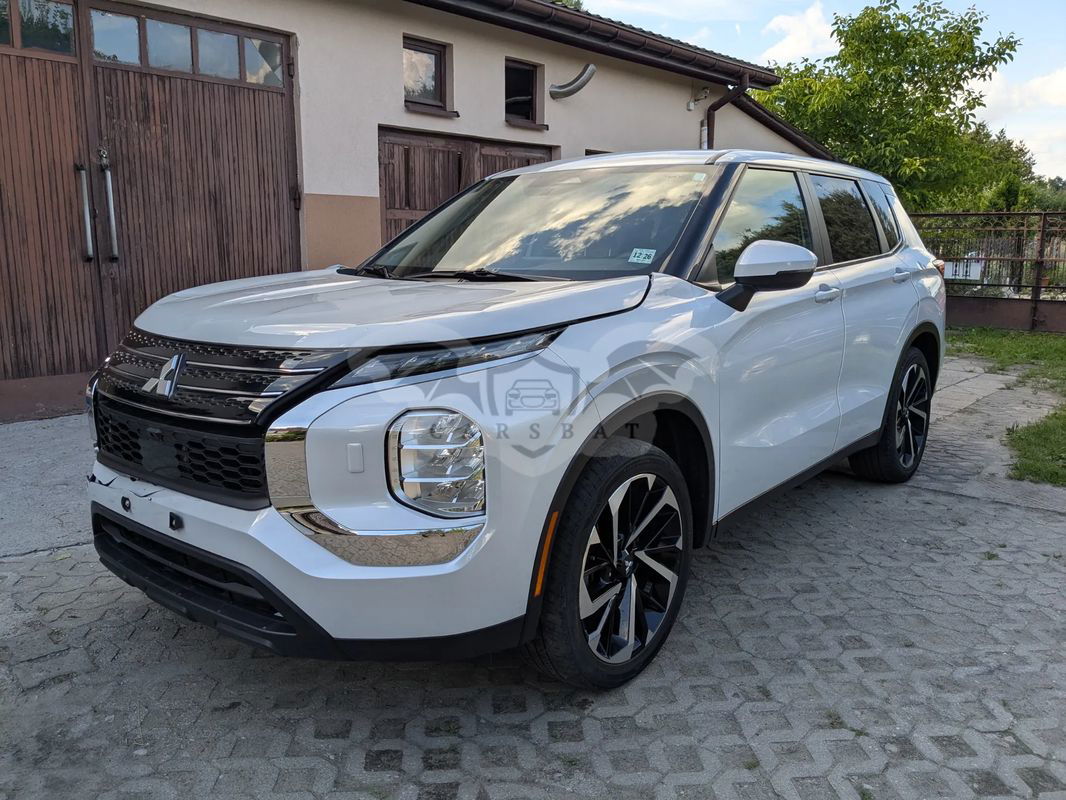 Mitsubishi Outlander IV 2022
