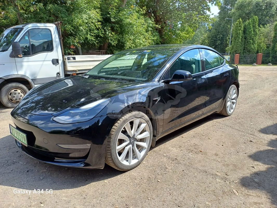 Tesla Model 3 Performance AWD 2021