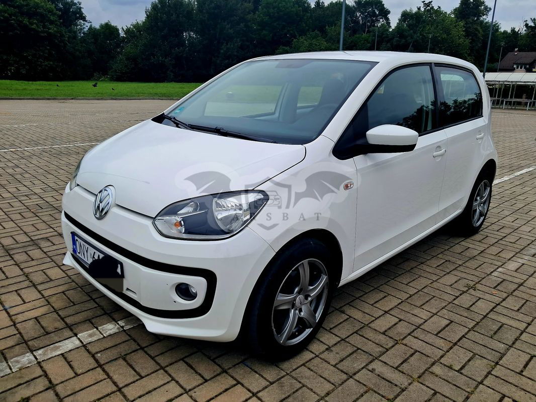 Volkswagen Up! Active 2013