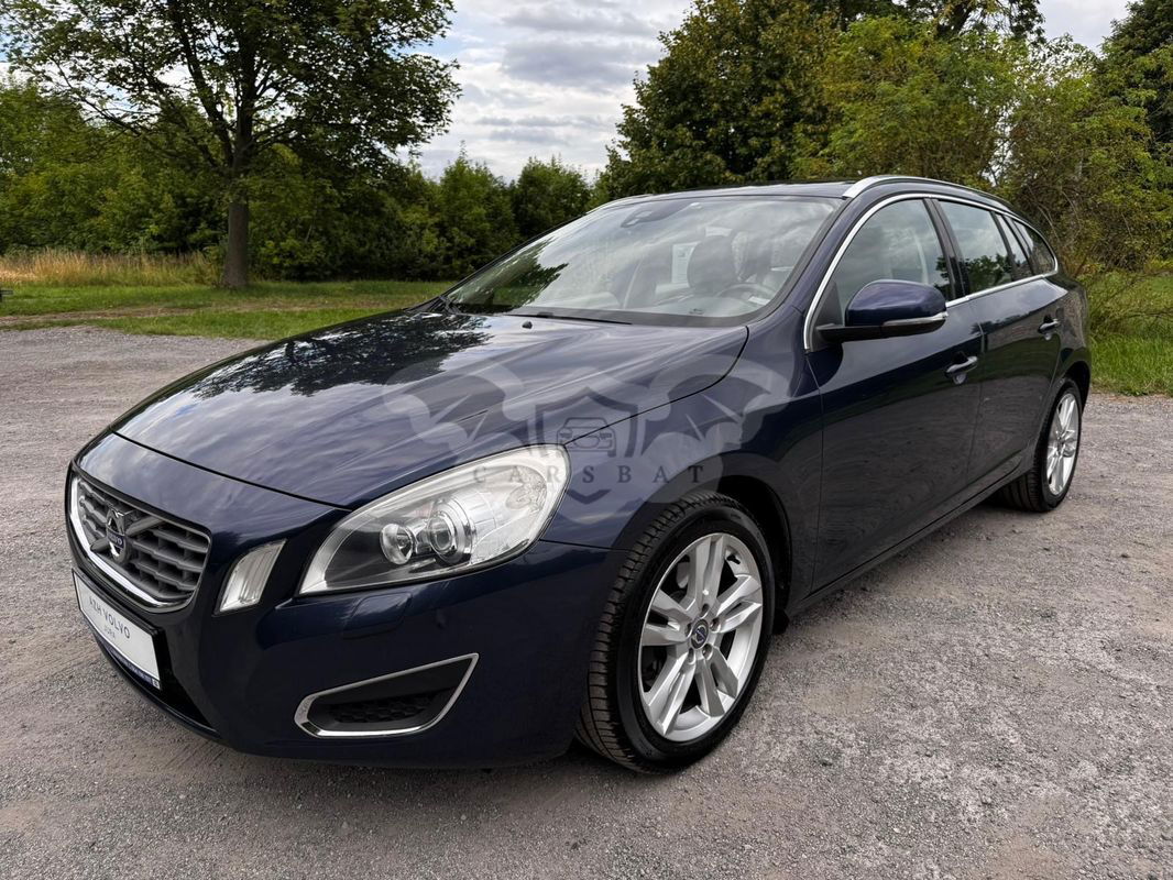 Volvo V60 I D3 Summum 2013
