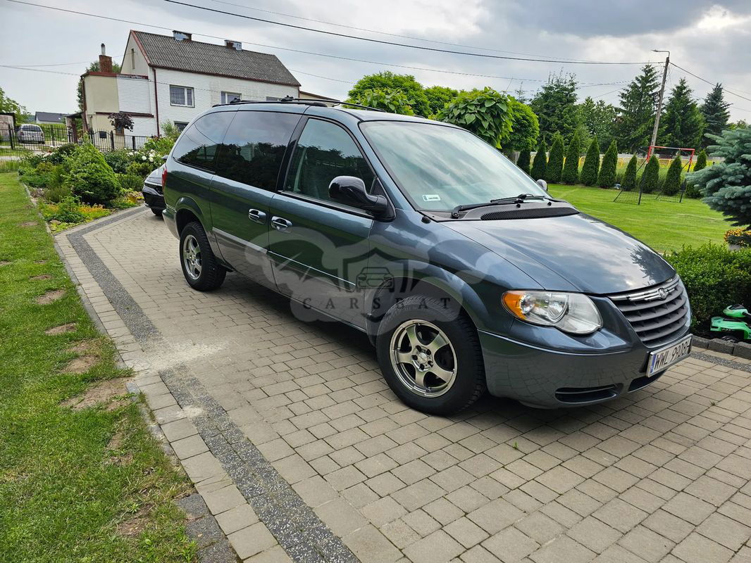 Chrysler Town & Country IV 3.3 2005
